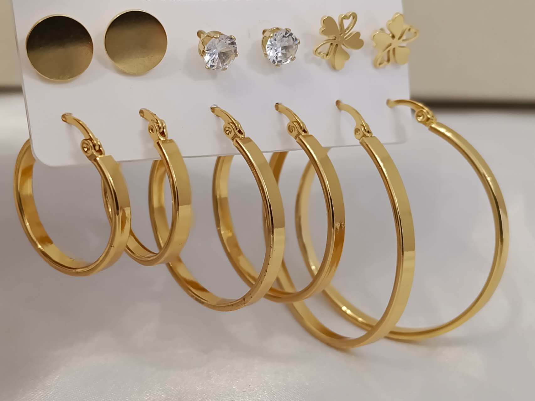 Set of 6 pairs of 18K gold-plated stainless steel earrings