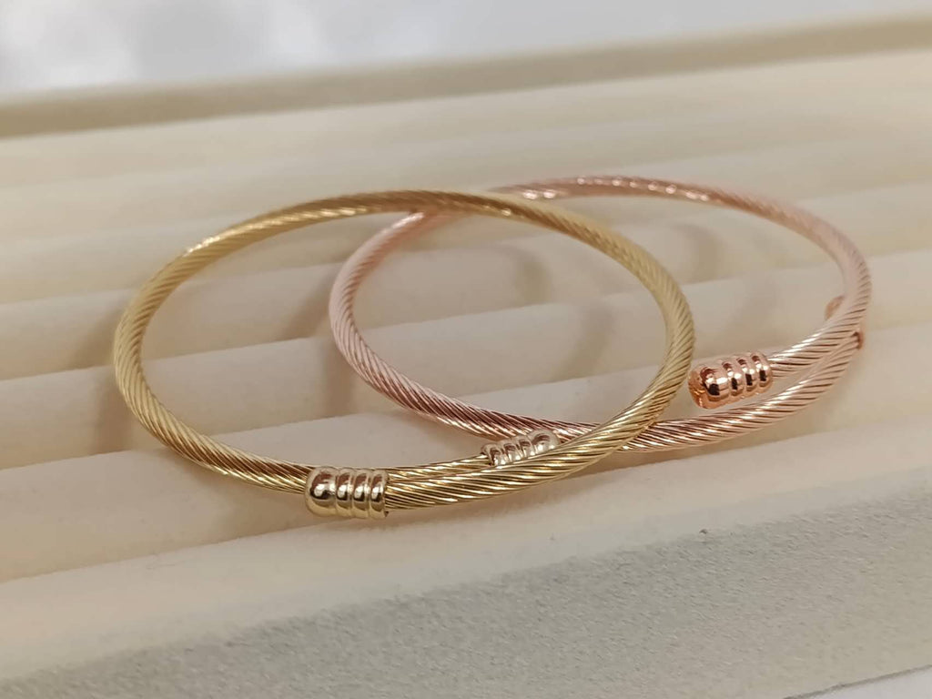 Adjustable open bracelet gold-plated stainless steel